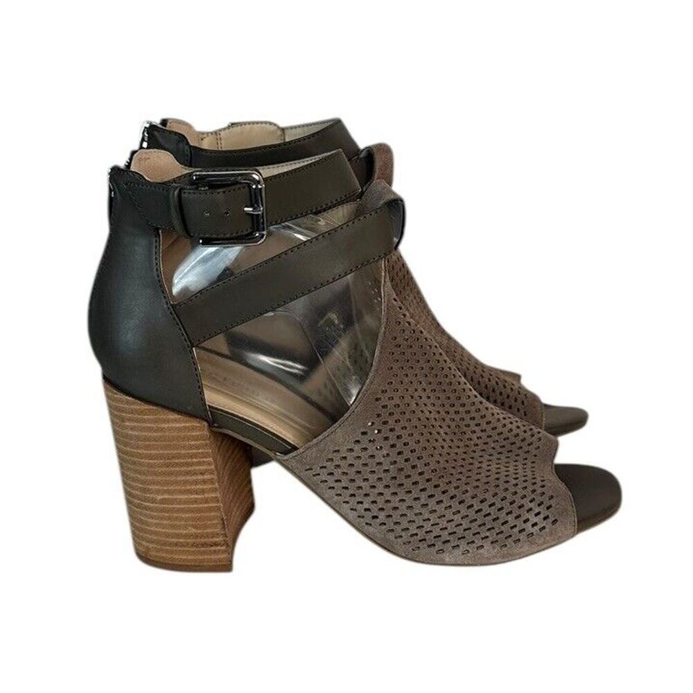 Marc Fisher Gabie Ankle Wrap Suede Leather Perforated Gladiator Sandals Taupe 10